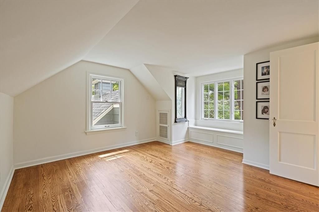 8020 Manor Road — photo 25