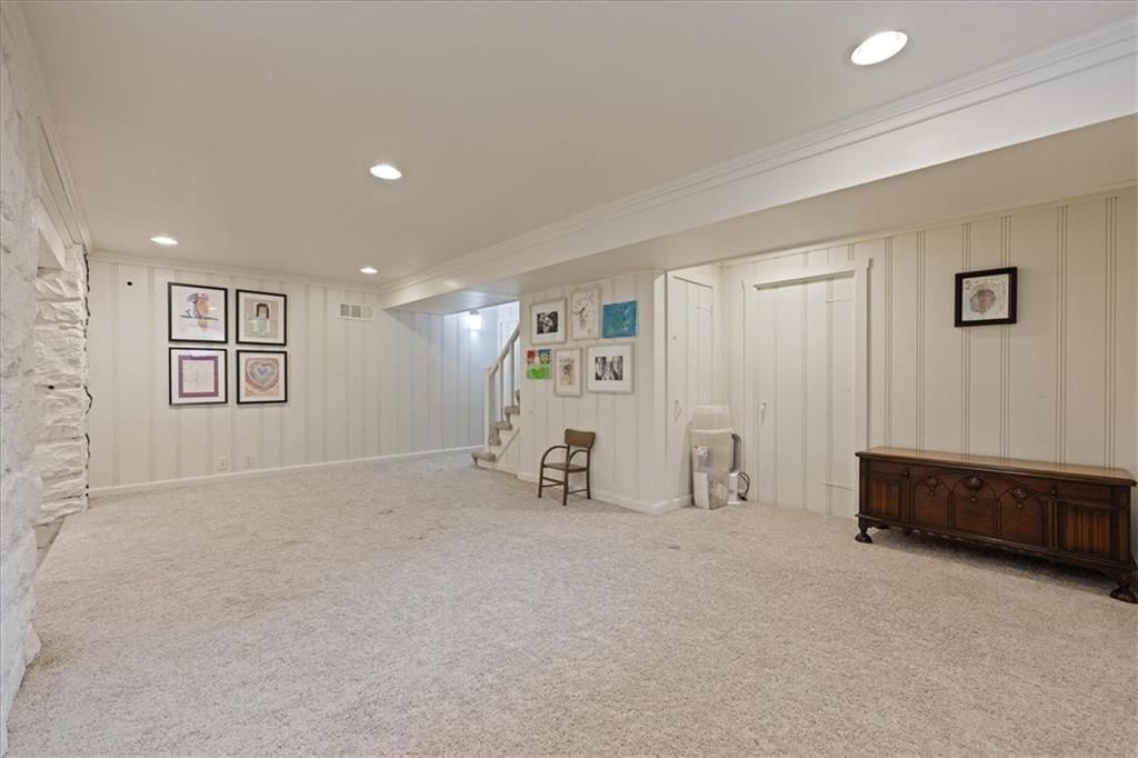 8020 Manor Road — photo 30