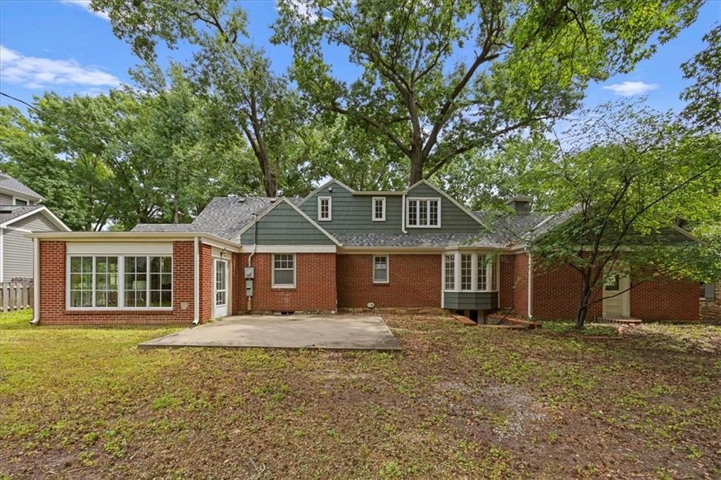 8020 Manor Road — photo 33