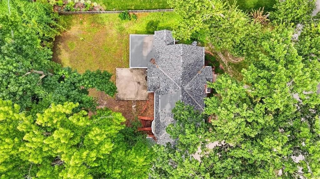 8020 Manor Road — photo 37