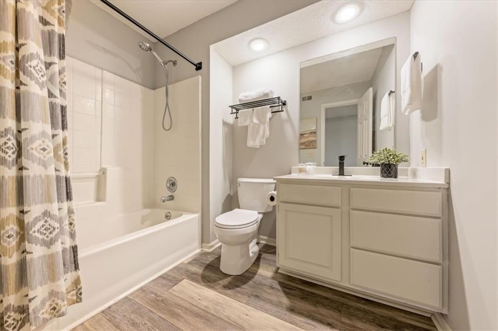 4009 S Crysler Avenue — photo 10