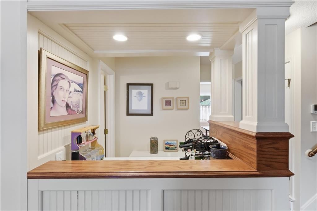 Shiplap / paneling and wainscoting or board and batten at 9573 Outlook Drive, Overland Park, KS 66207
