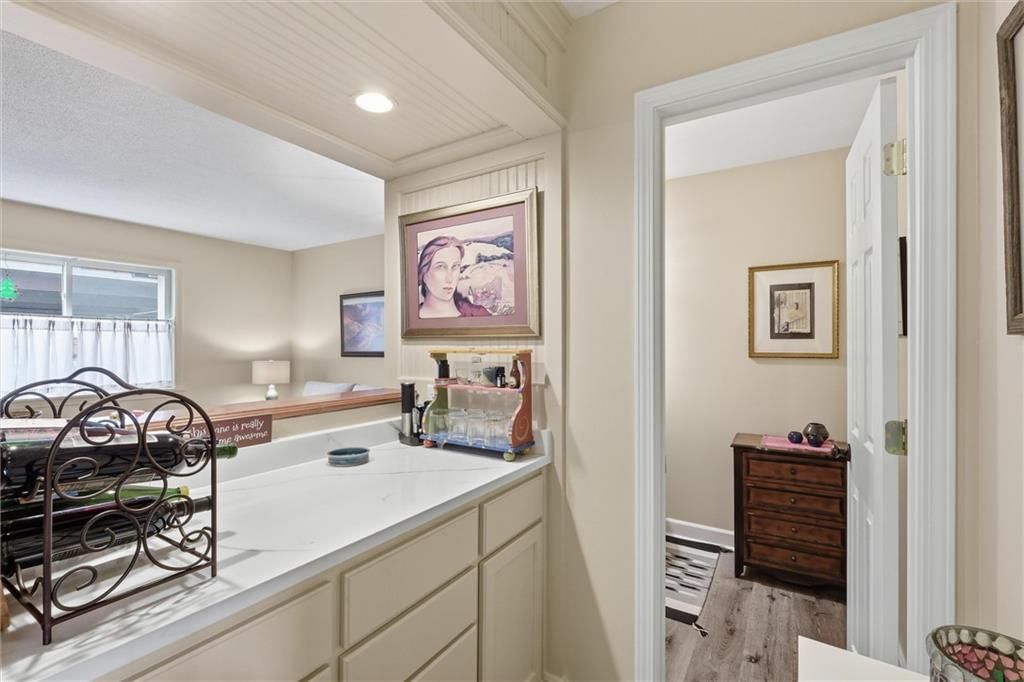 Photo 9 of 31 - 9573 Outlook Drive, Overland Park, KS 66207
