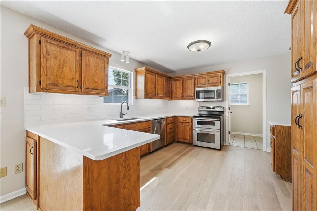 625 SE Shiloh Drive — photo 11