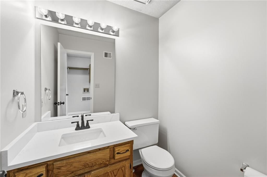 625 SE Shiloh Drive — photo 20