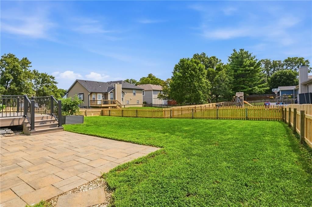 625 SE Shiloh Drive — photo 41