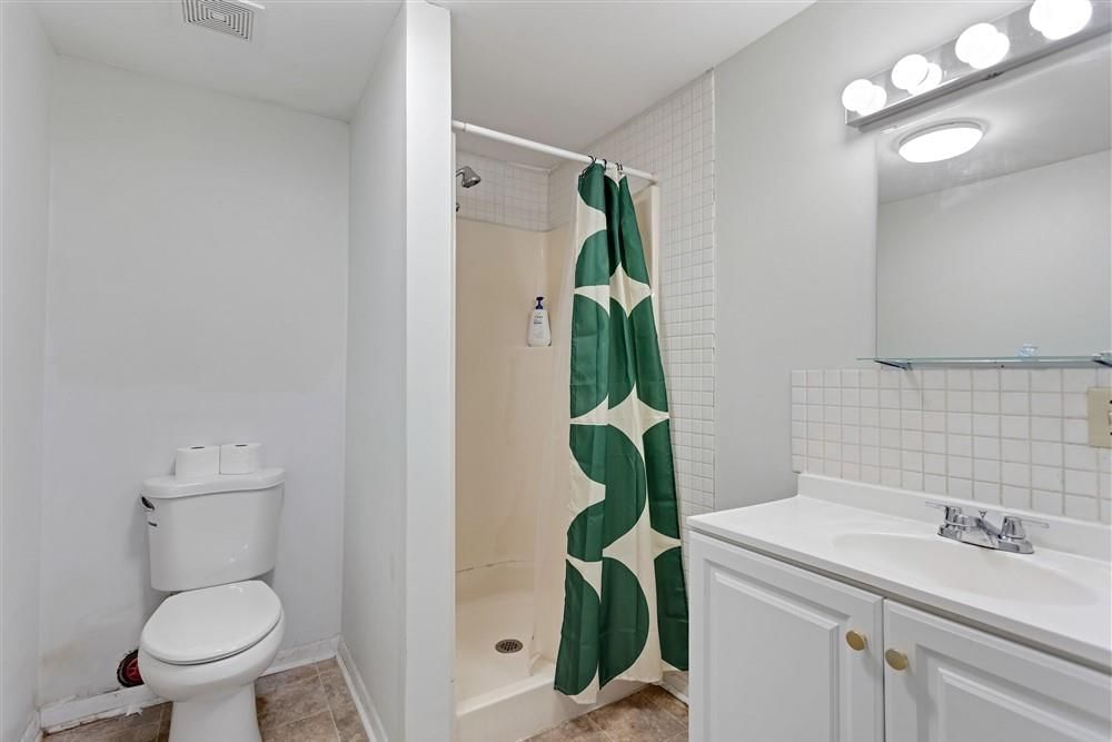 3638 Genessee Street — photo 9