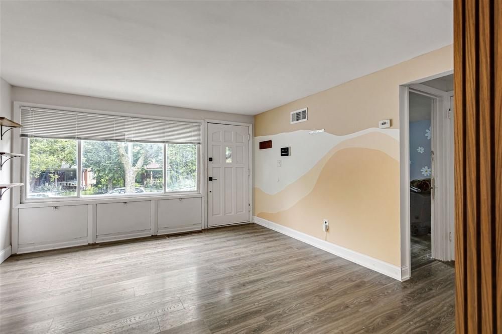 3638 Genessee Street — photo 16