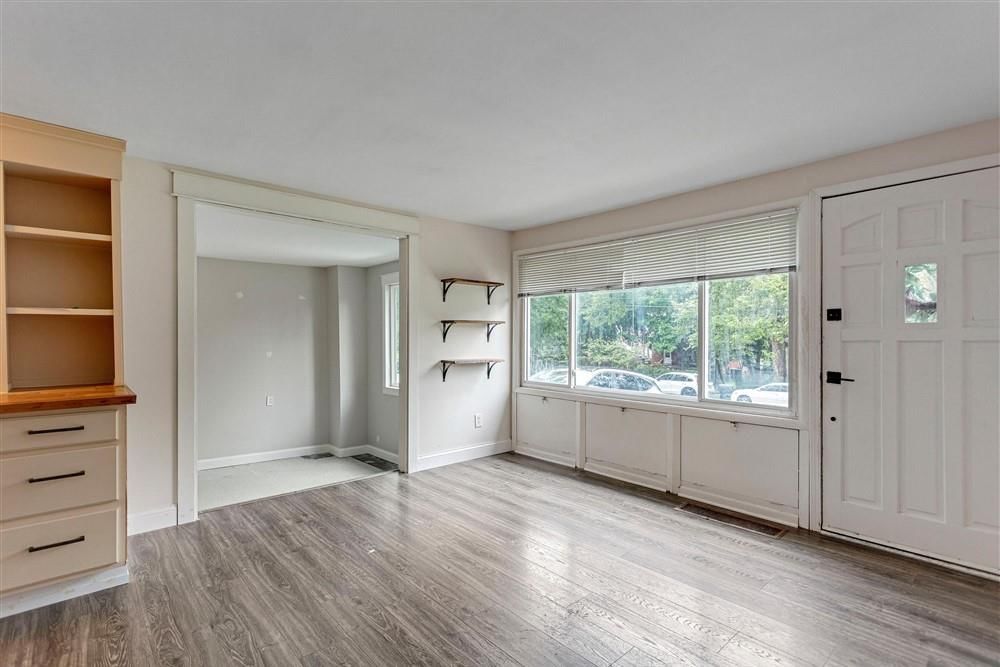 3638 Genessee Street — photo 17