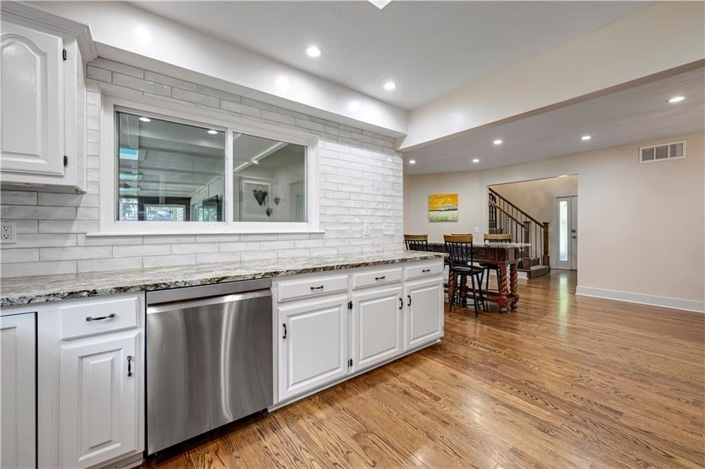 11509 Carter Street — photo 9