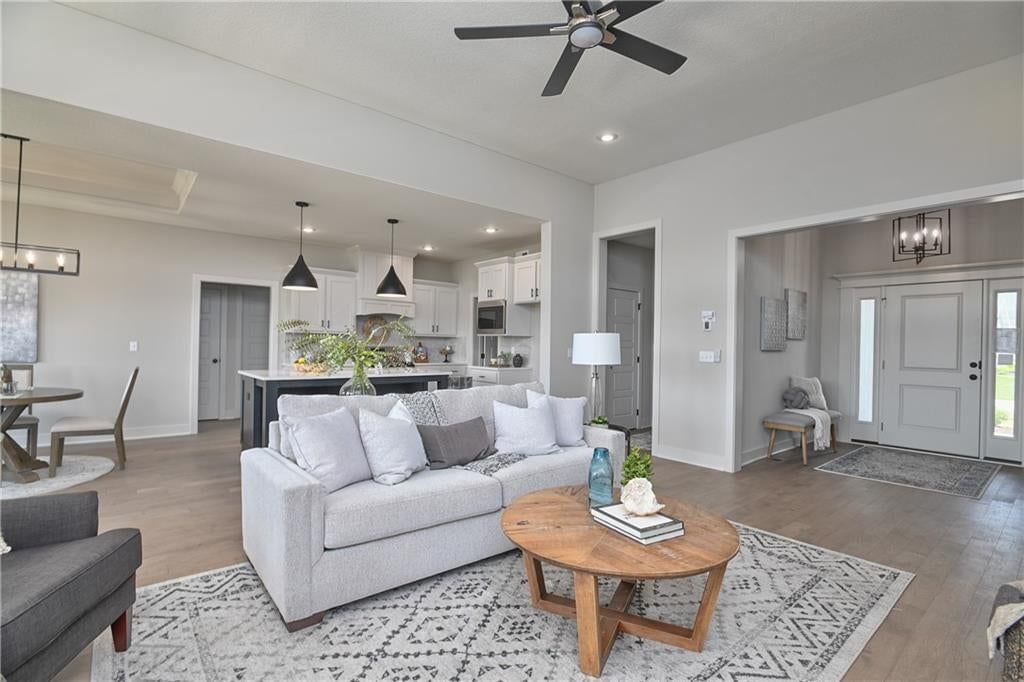 24615 W 60th Terrace — photo 9