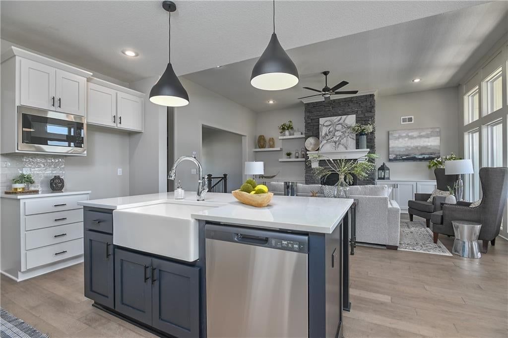 24615 W 60th Terrace — photo 14
