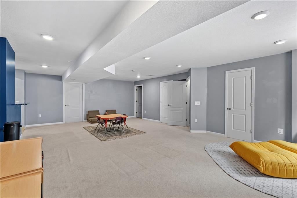 15514 S HUNTER Street — photo 34