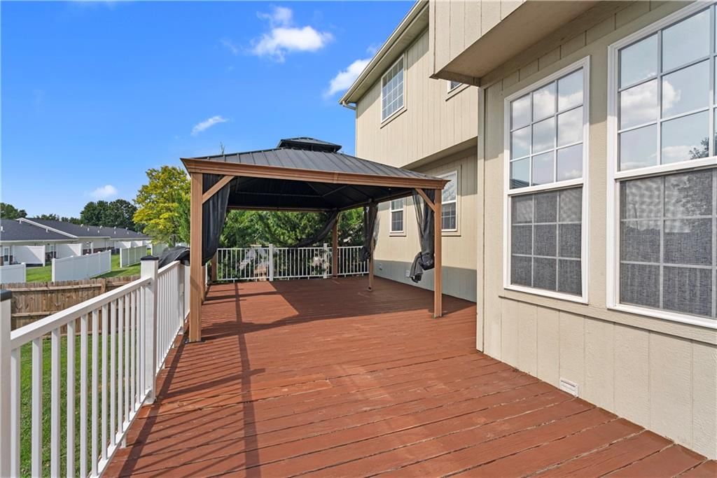 15514 S HUNTER Street — photo 40