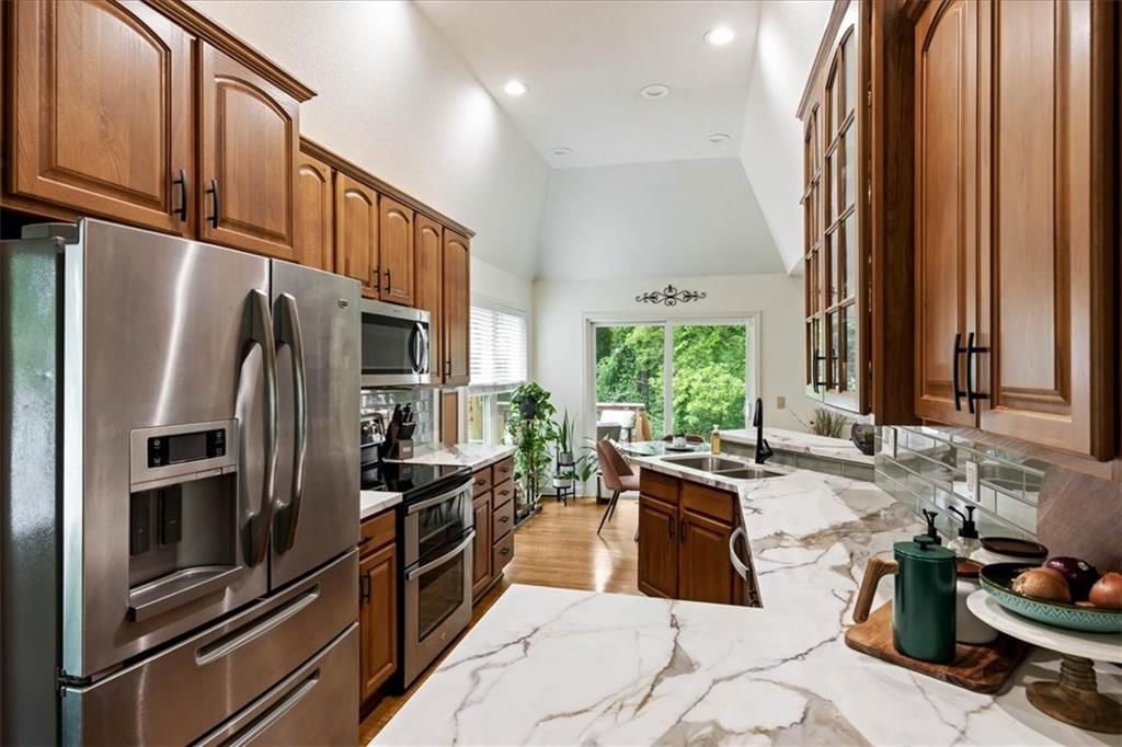 6525 NW Melody Court — photo 7