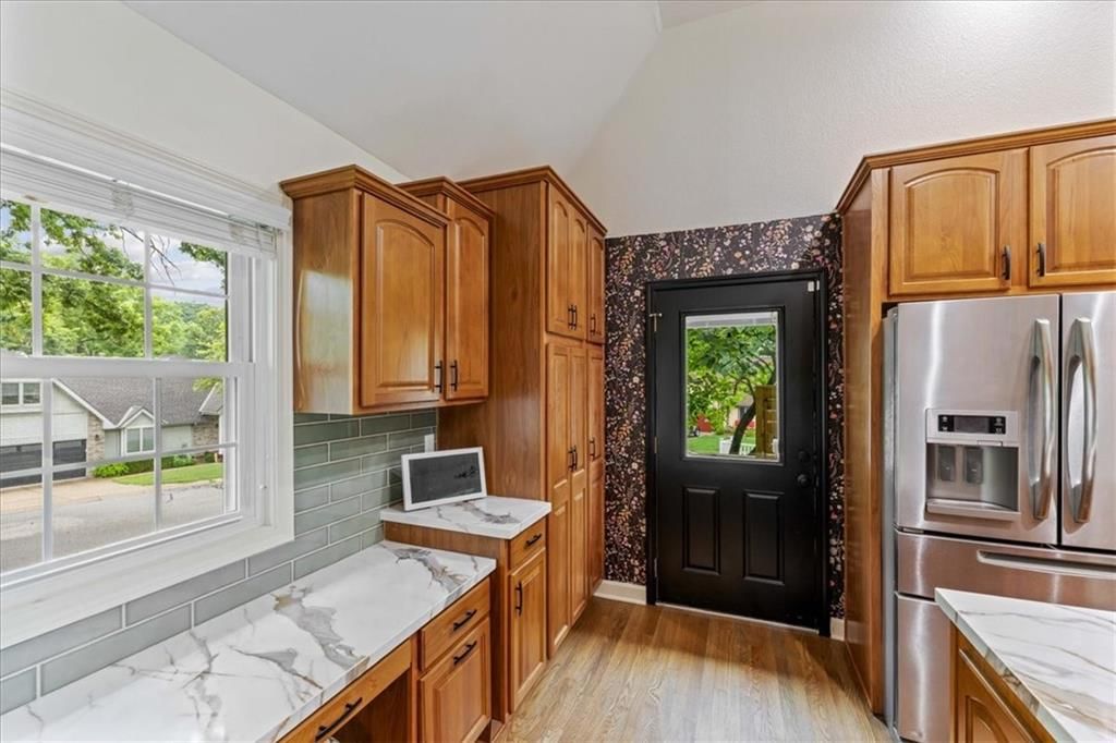 6525 NW Melody Court — photo 8