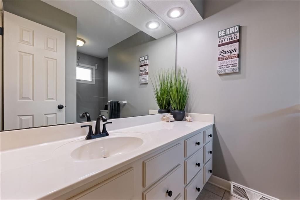6525 NW Melody Court — photo 13