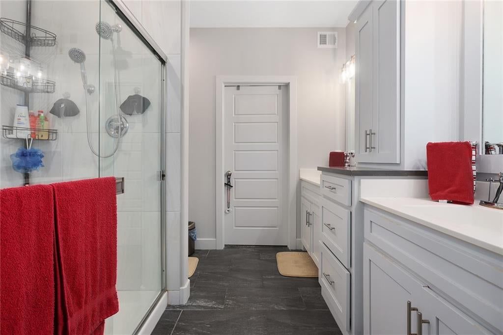 2640 N Early Street — photo 19