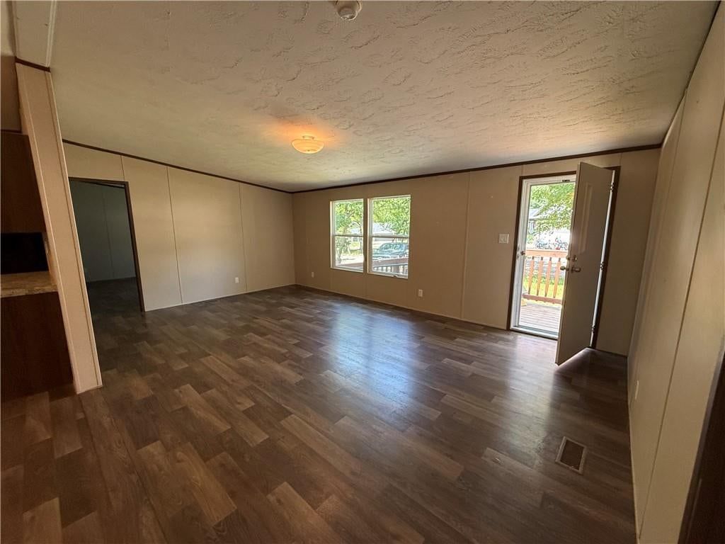 14 Live Oak Court — photo 2