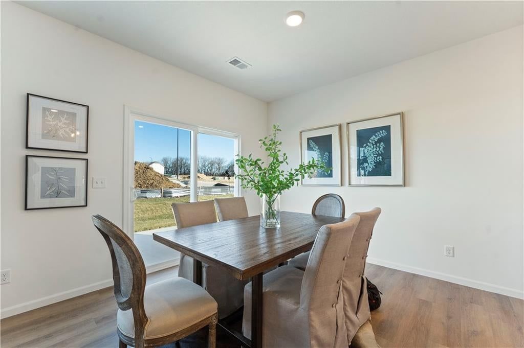 12506 S White Ash Lane — photo 3