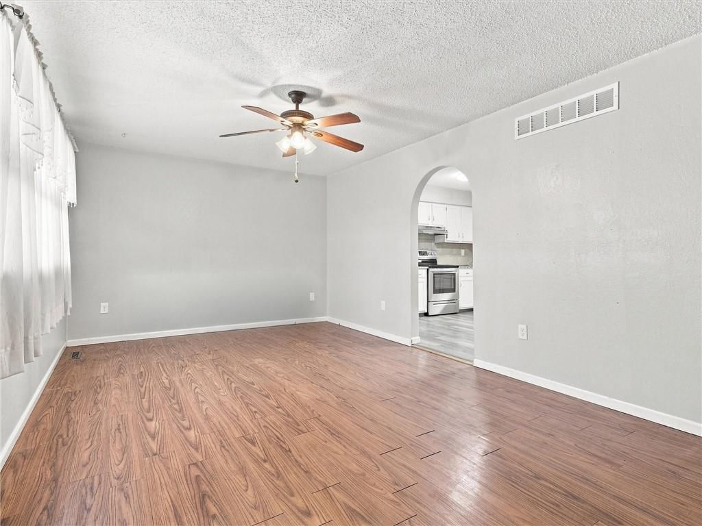 143 Hazel Avenue — photo 6