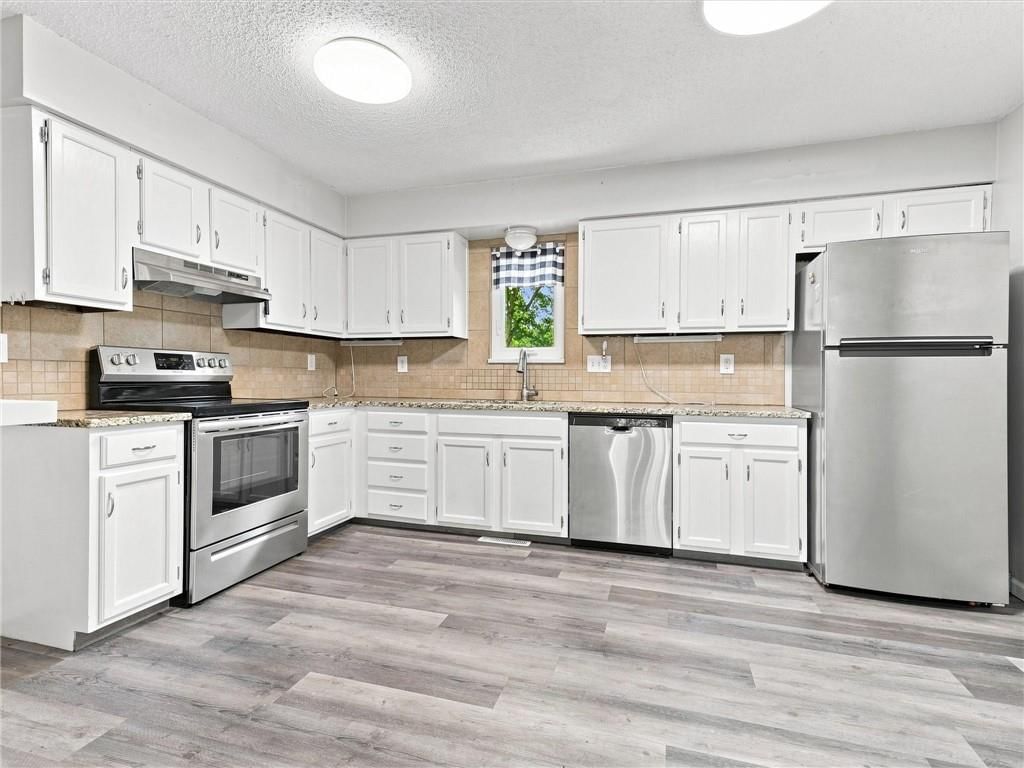 143 Hazel Avenue — photo 8