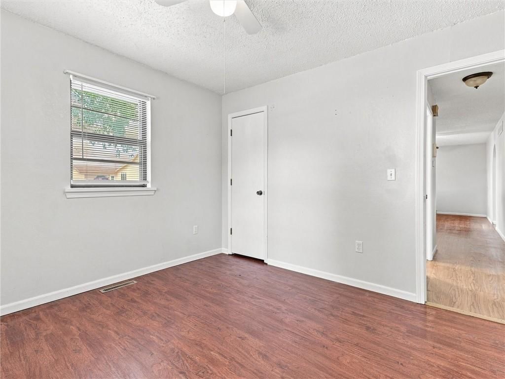 143 Hazel Avenue — photo 12