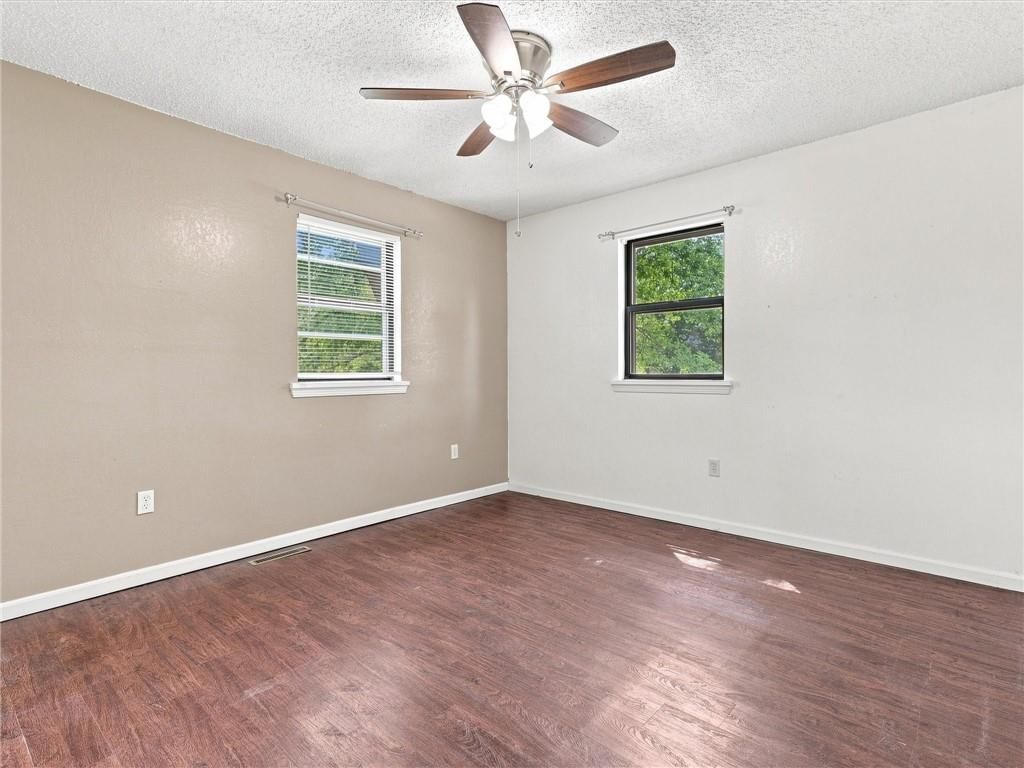 143 Hazel Avenue — photo 16
