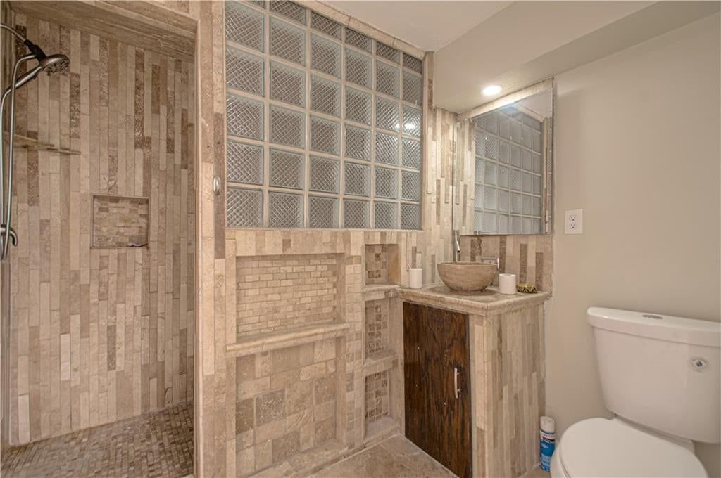 6924 Long Avenue — photo 36