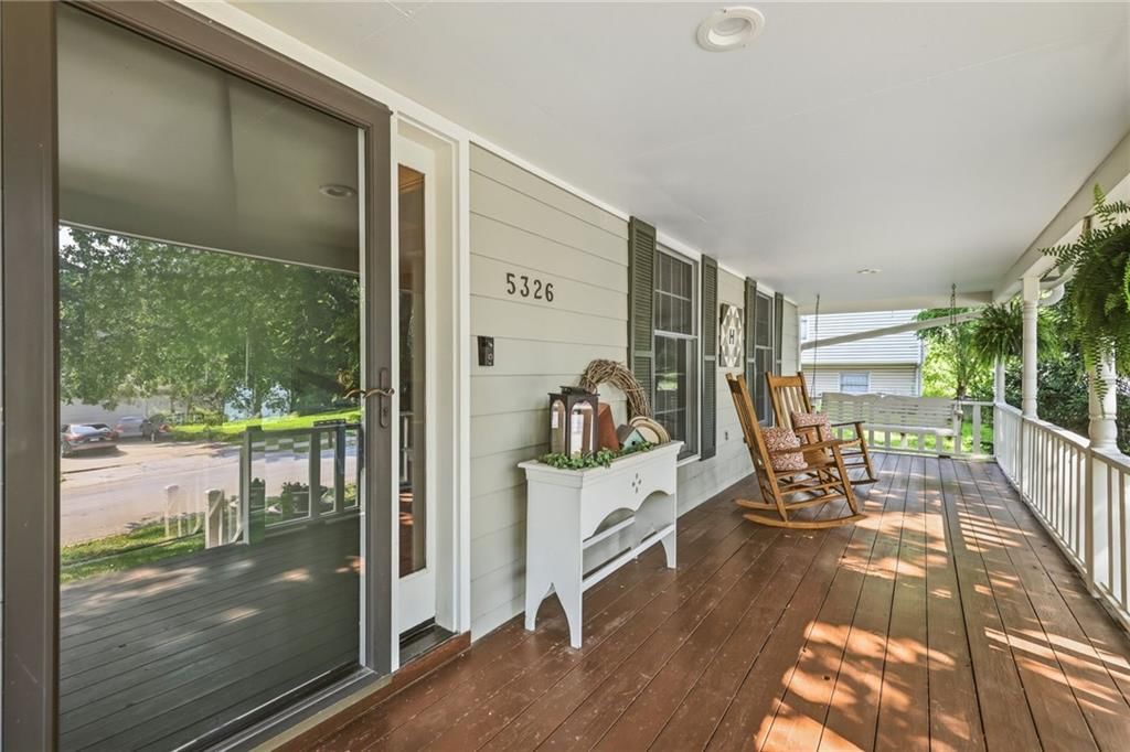 5326 Spring Avenue — photo 4