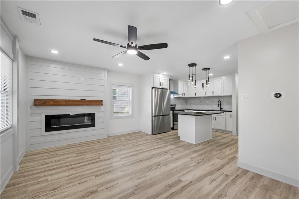 5018 Locust Avenue — photo 3