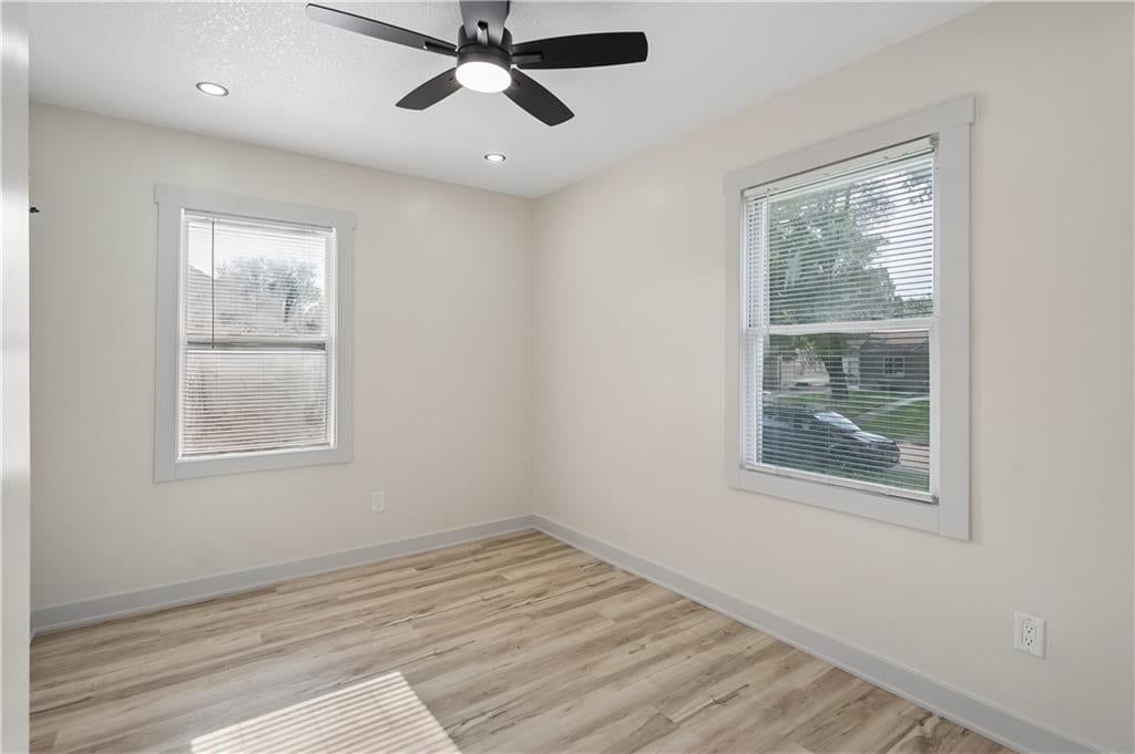 5018 Locust Avenue — photo 11