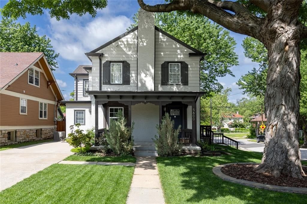 5600 Harrison Street — photo 1