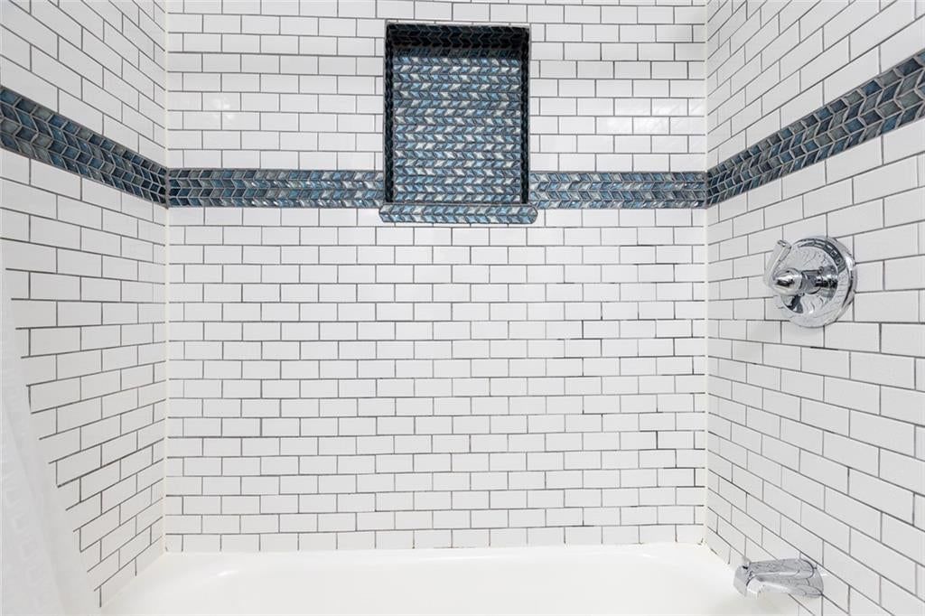 5600 Harrison Street — photo 29