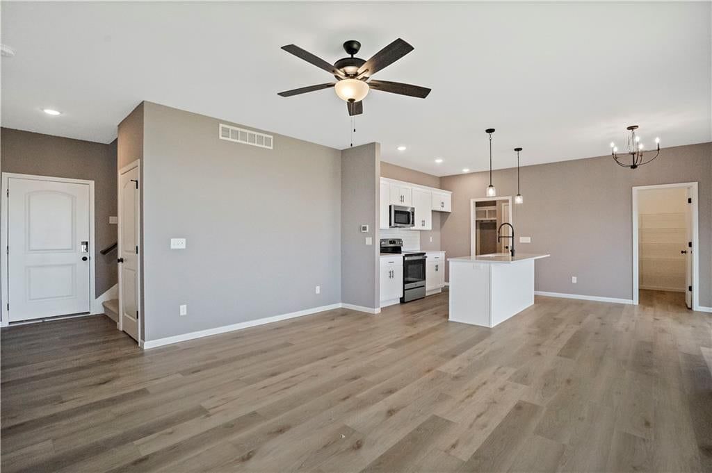 12604 S Parkwood Drive — photo 3
