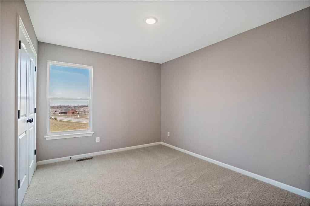 12604 S Parkwood Drive — photo 10