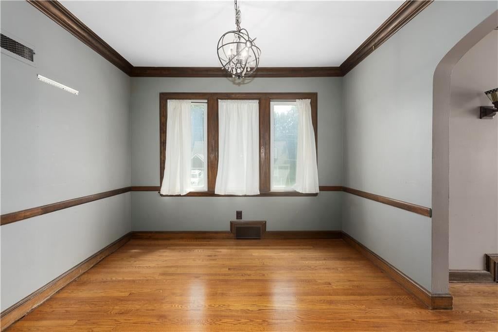 3200 EVERETT Avenue — photo 7