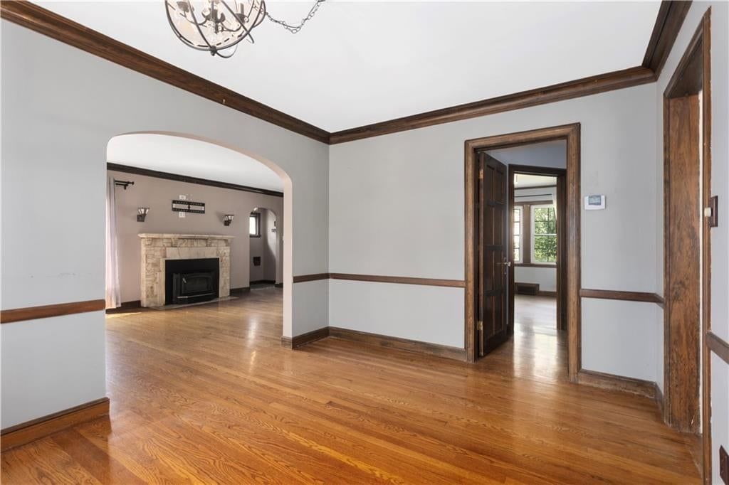 3200 EVERETT Avenue — photo 8
