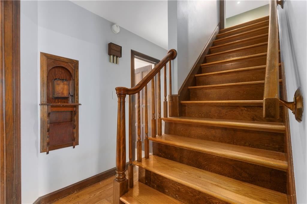 3200 EVERETT Avenue — photo 17