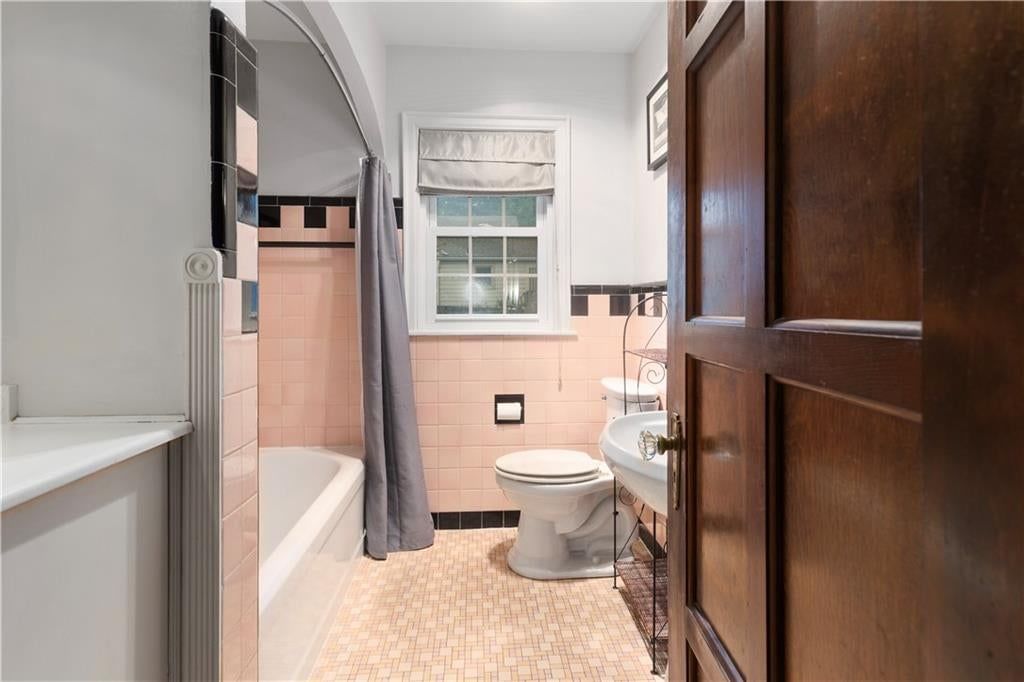 3200 EVERETT Avenue — photo 21