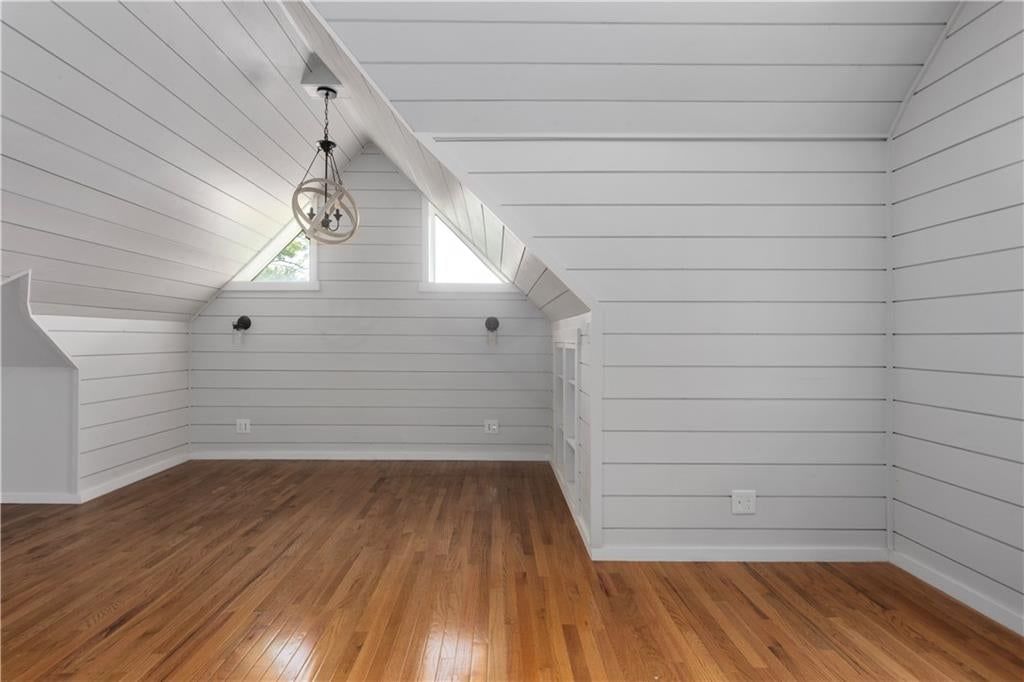 3200 EVERETT Avenue — photo 30