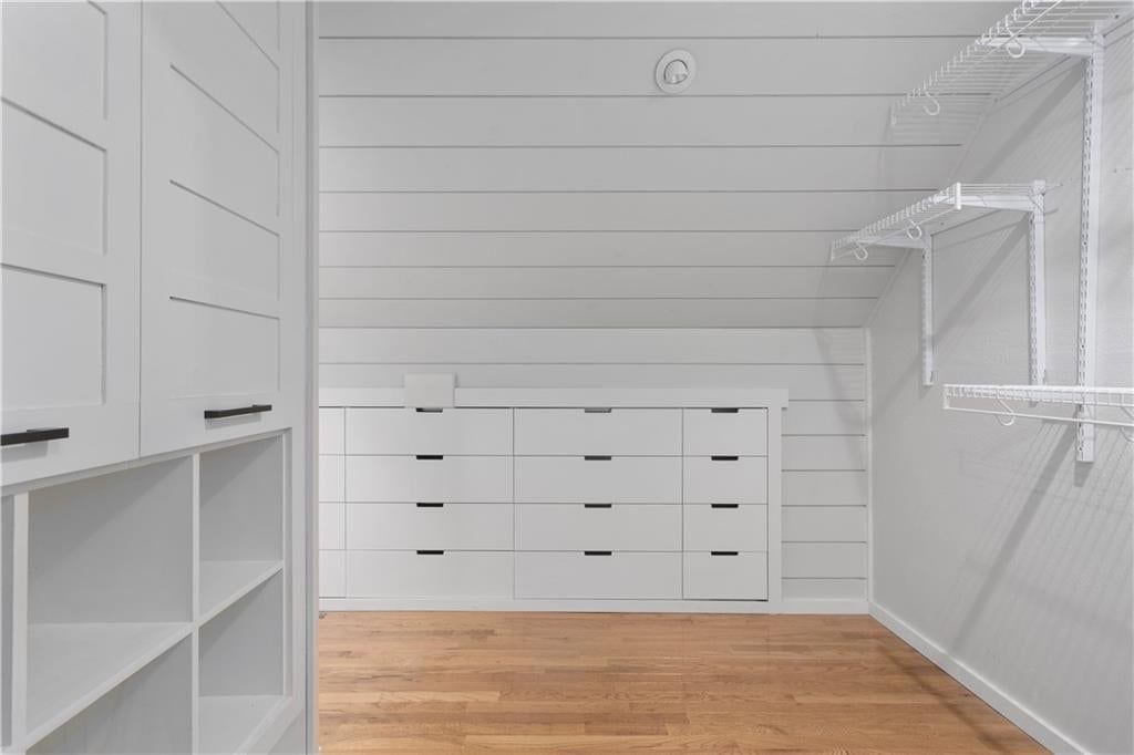 3200 EVERETT Avenue — photo 35