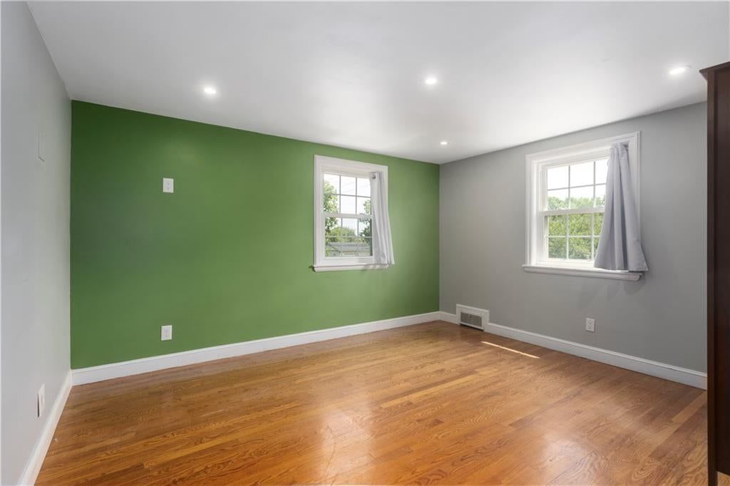 3200 EVERETT Avenue — photo 39
