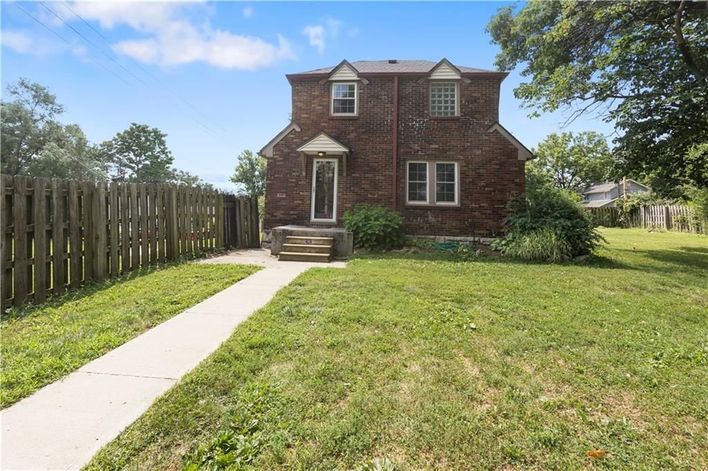 3200 EVERETT Avenue — photo 47