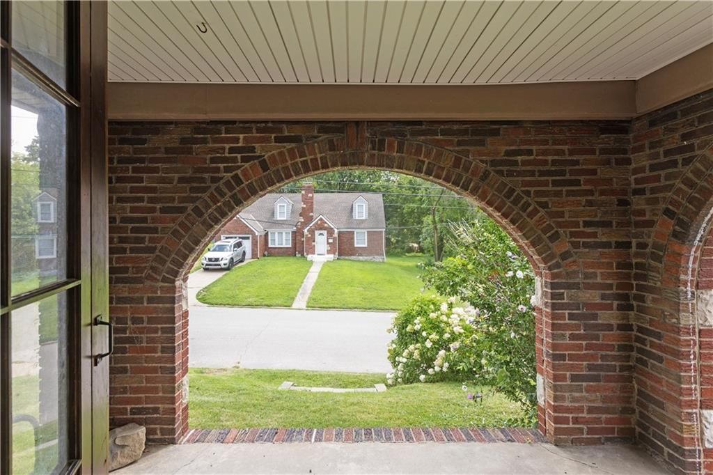 3200 EVERETT Avenue — photo 49