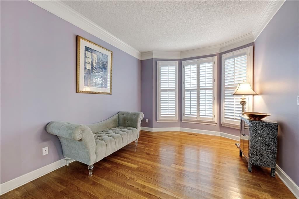 8001 W 130th Street — photo 17