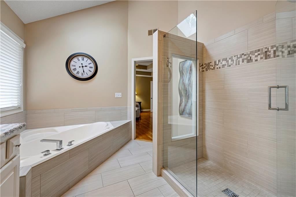 8001 W 130th Street — photo 26