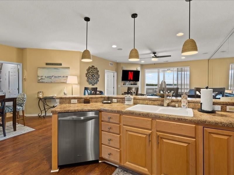 1210 Lands End Parkway — photo 18
