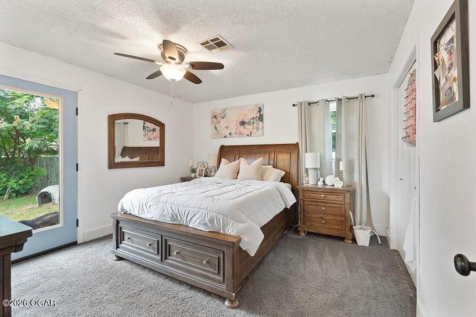 2223 Garfield Avenue — photo 7