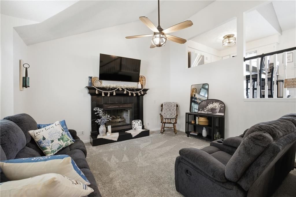 1507 Emerald Circle — photo 4